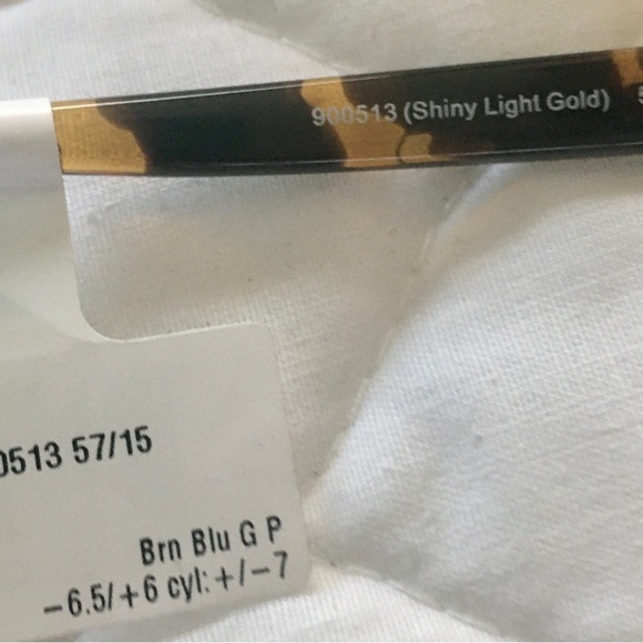 Coach woman’s sunglasses. New. STYLE:HC7111 L1128
MODEL CODE:HC7111 900513 57-15 - Picture 7 of 8